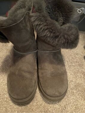 UGG Chocolate Brown Suede Shearling Cuff Short Boots